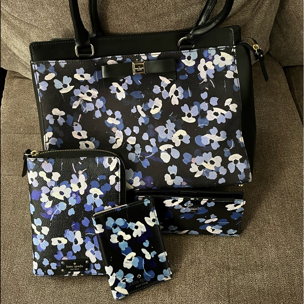 Kate Spade Blue Hydrangea Bundle - Purse, Zip Planner, Wallet, & Passport Holder